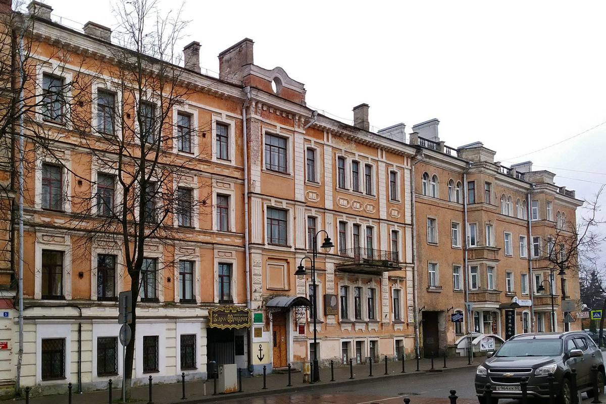 Псков, Улица Ленина, 5А; Улица Ленина, 3; Улица Ленина, 1