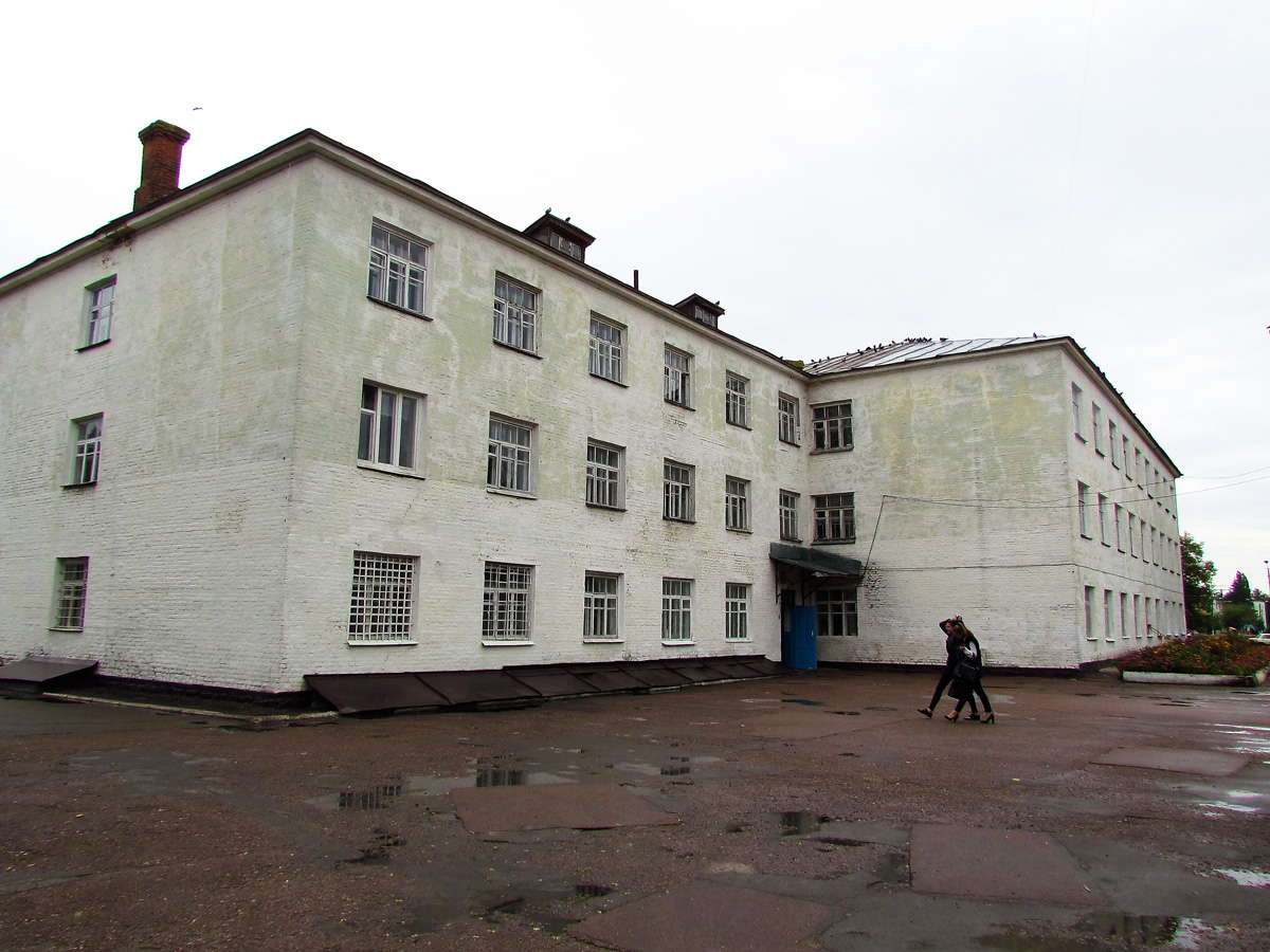Шостка, Улица Кожедуба, 1