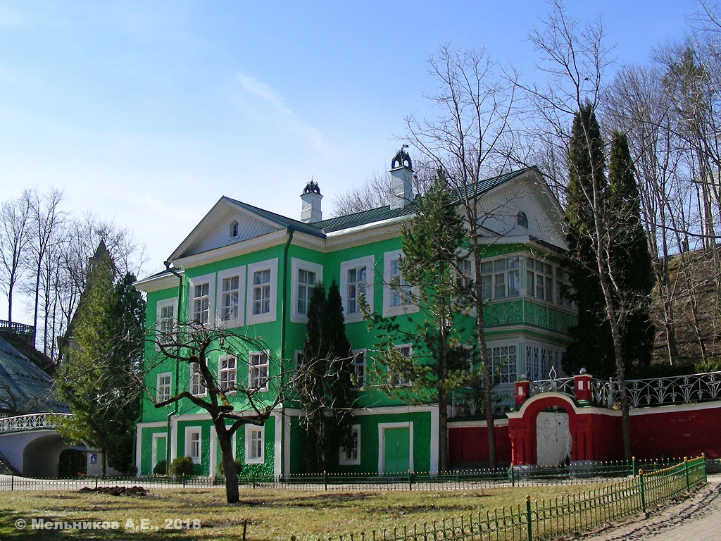 Peschori, Международная улица, 5/3