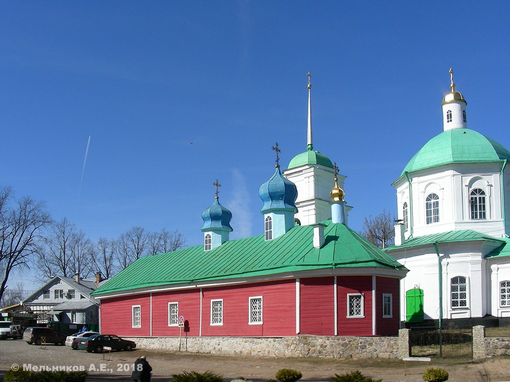 Печоры, Соборная площадь, 1