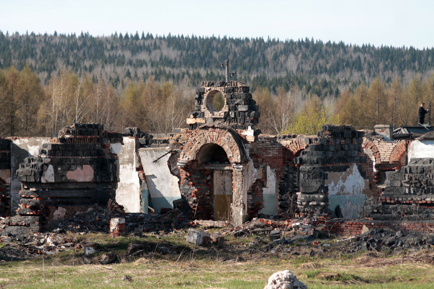 Углеуральский, Углеуральская улица, 28А