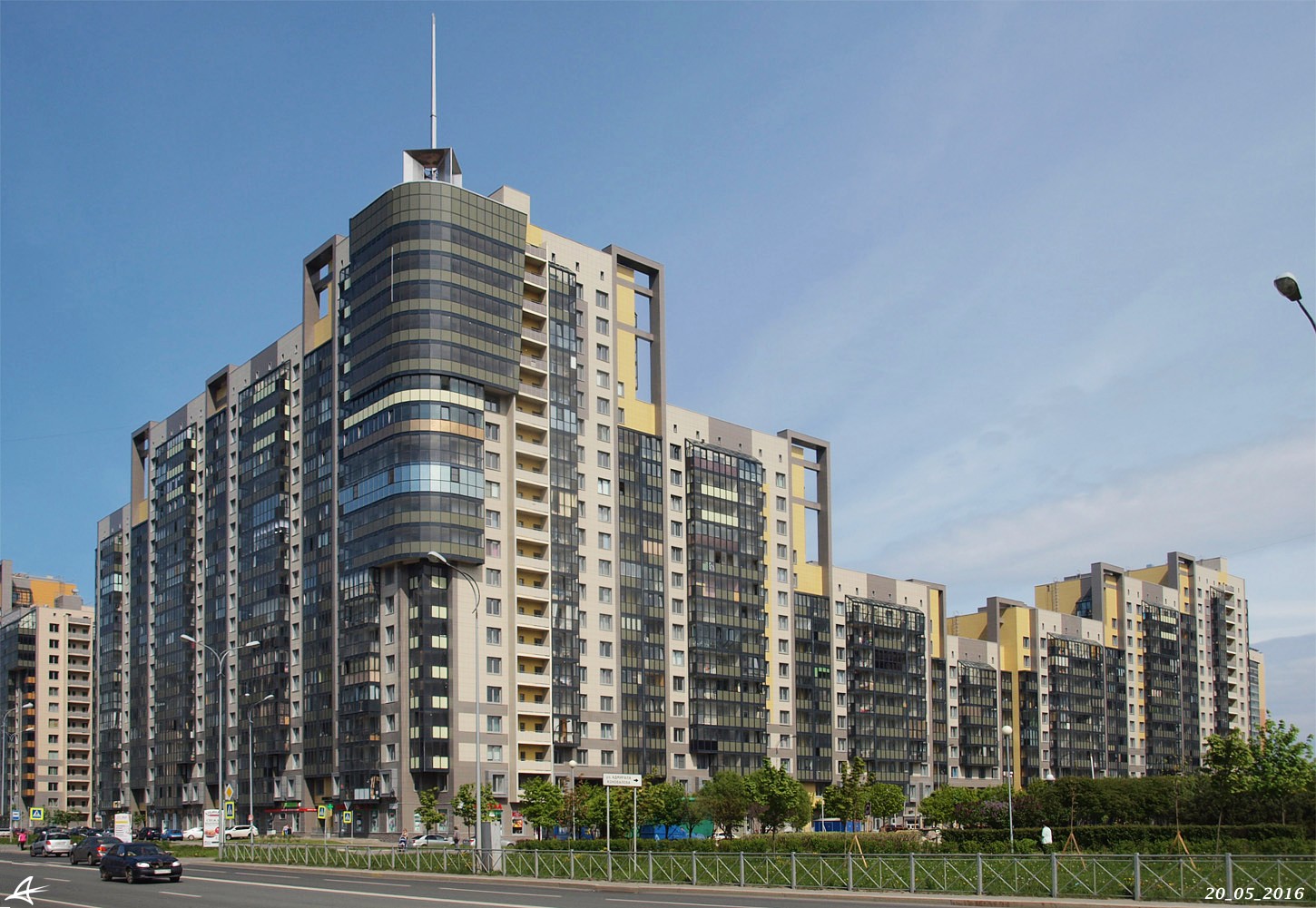 Санкт-Петербург, Улица Адмирала Коновалова, 2-4