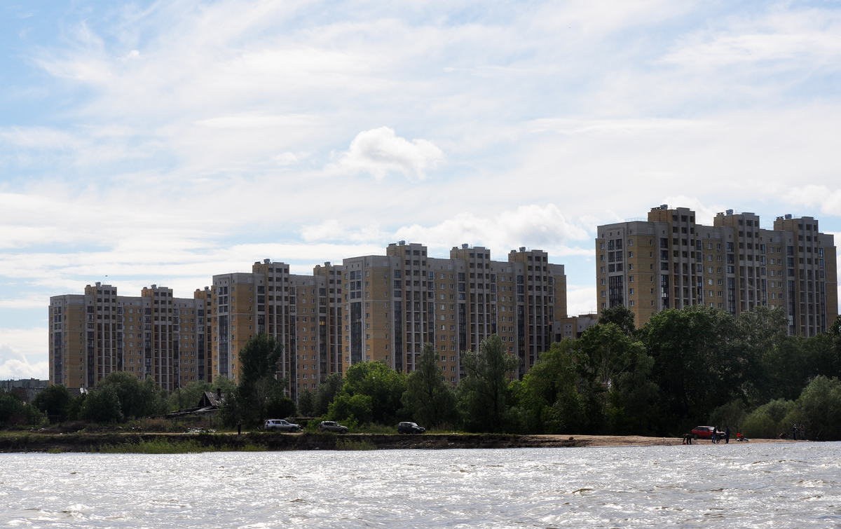 Омск, Улица Перелёта, 34; Улица Перелёта, 32