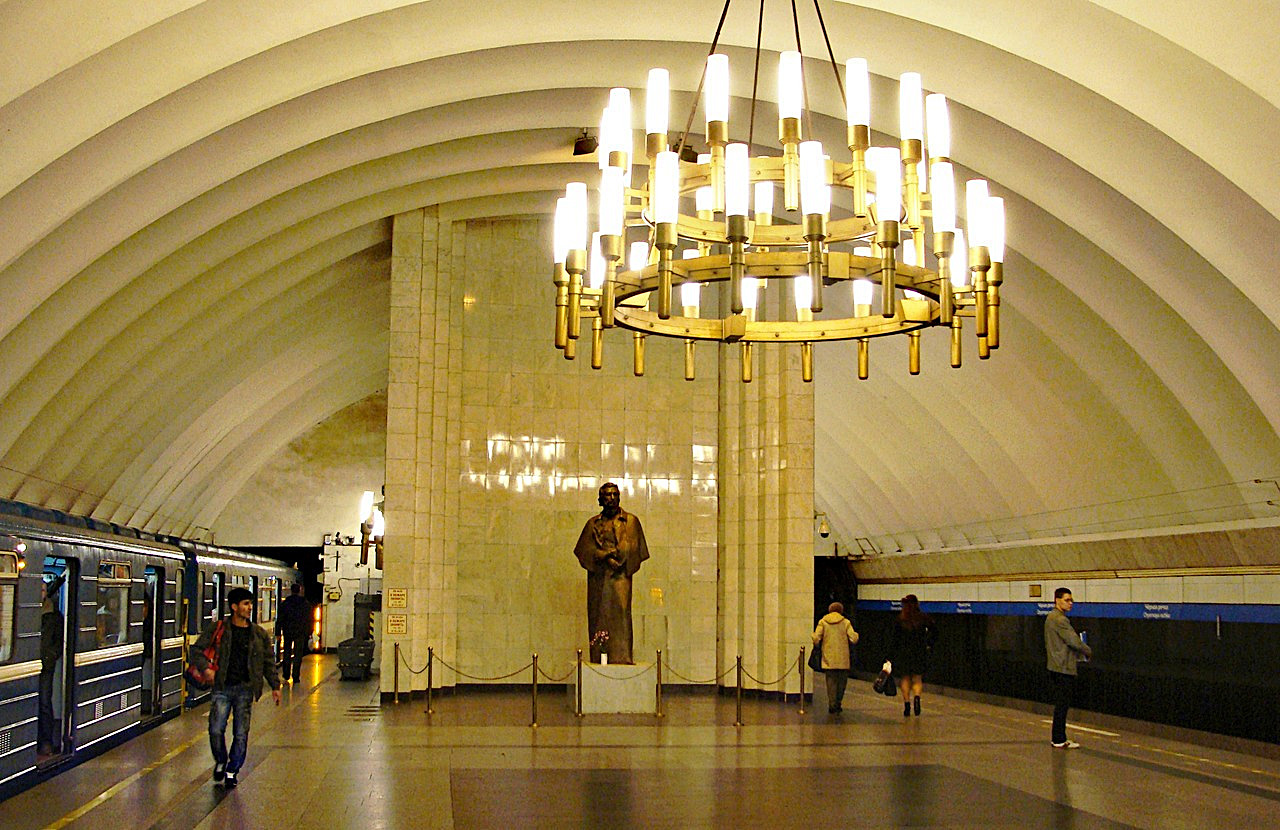 Санкт-Петербург, Улица Савушкина, 2