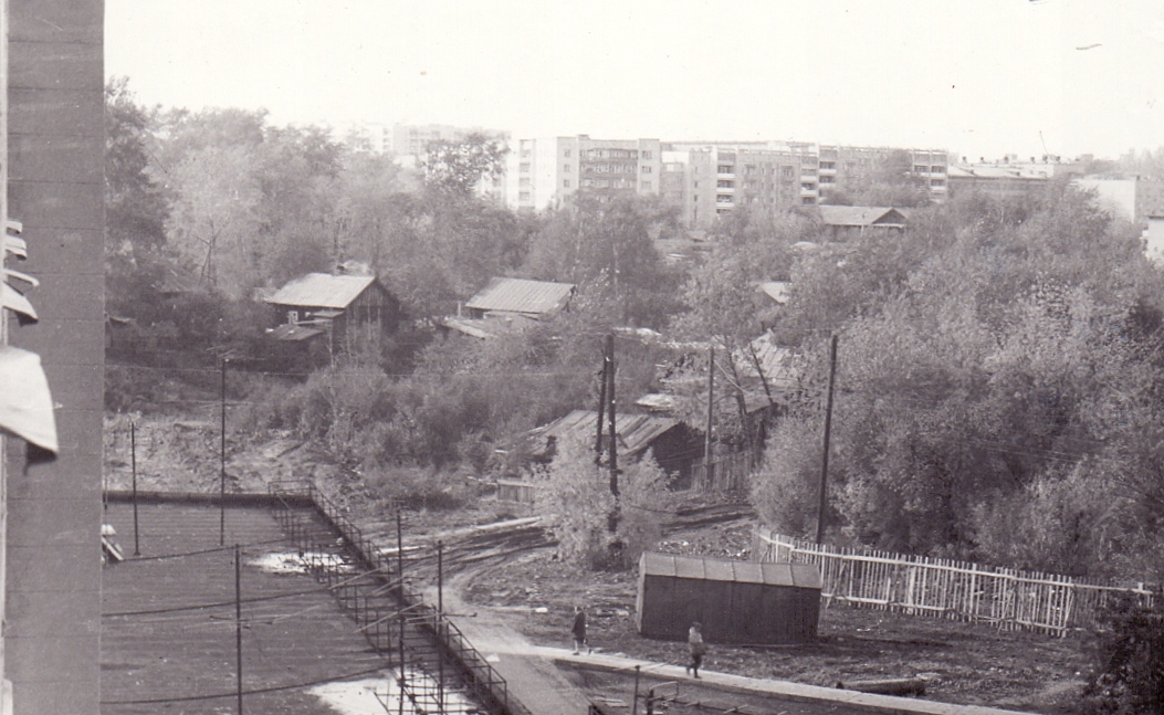 Пермь, Майская улица, 16; Рабоче-Крестьянская улица, 9А