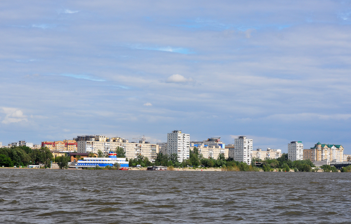 Omsk, Кемеровская улица, 1/1; Набережная Тухачевского, 22; Набережная Тухачевского, 20; Набережная Тухачевского, 18; Набережная Тухачевского, 16; Волочаевская улица, 13Е; Волочаевская улица, 17ж; Кемеровская улица, 2