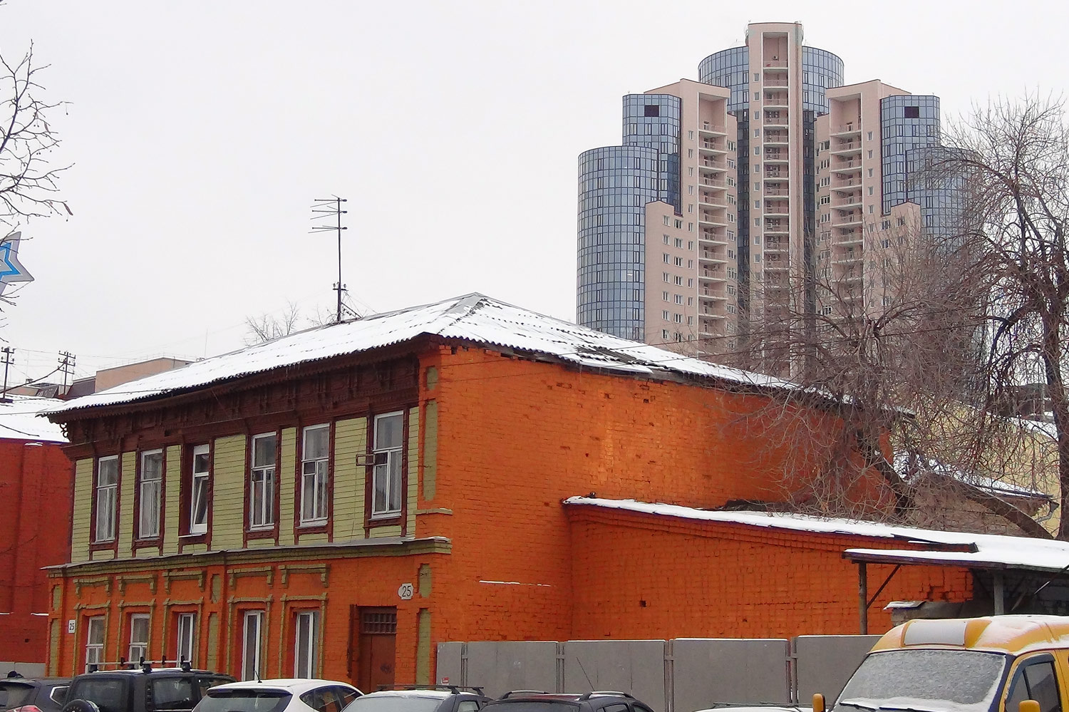 Самара, Ульяновская улица, 25