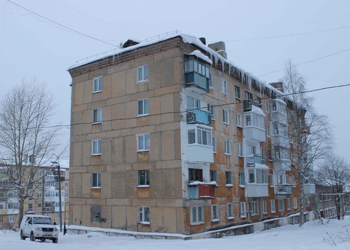 Кизел, Улица Швейников, 6