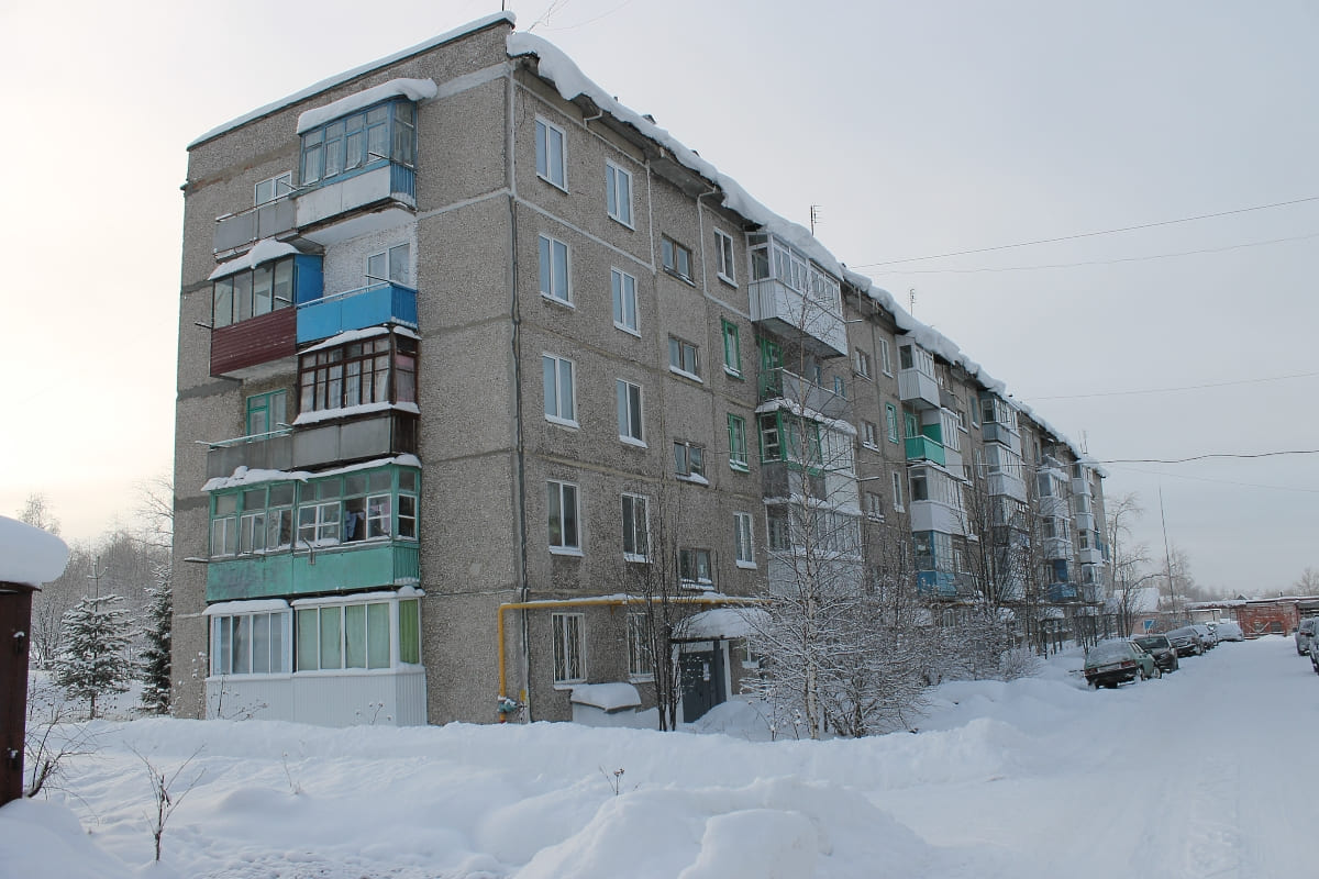 Кизел, Улица Физкультурников, 2