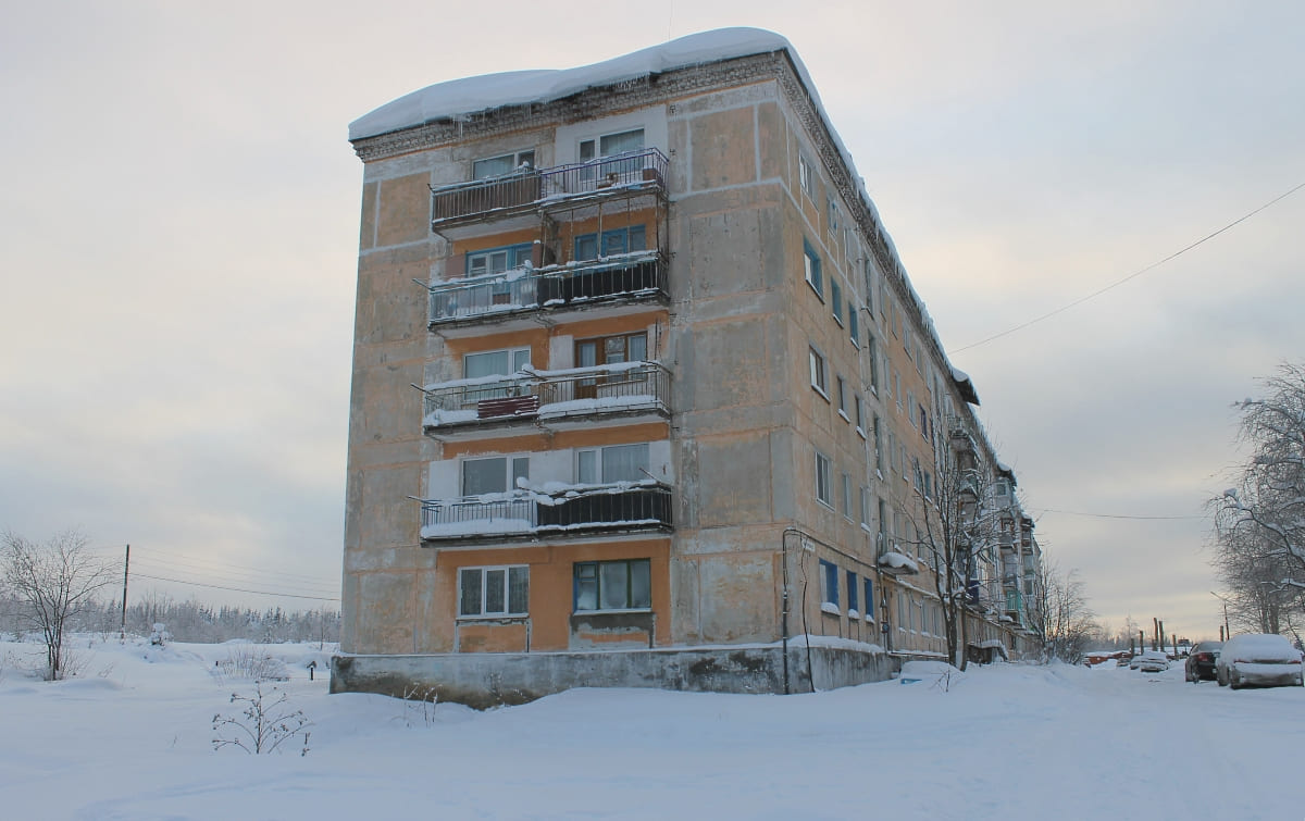 Кизел, Улица Макаренко, 6