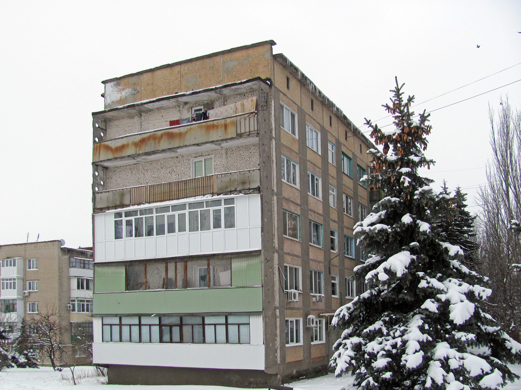 Соледар, Улица Карпинского, 10 Соледар, Улица Карпинского, 10