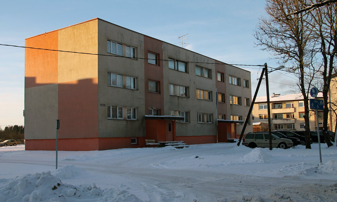 Варбола, Varbola keskus, 78