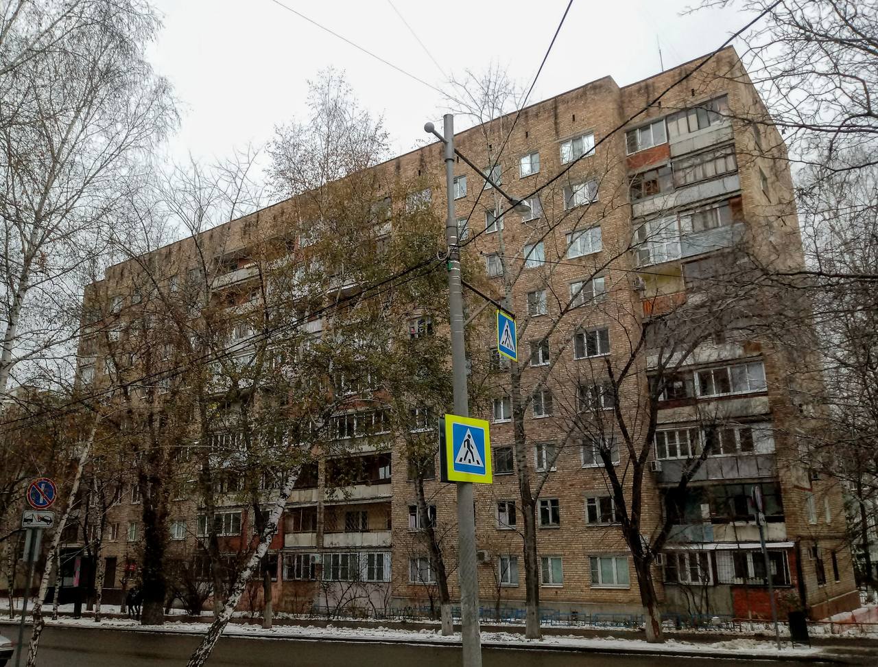 Samara, Молодогвардейская улица, 246 / Невская улица, 5