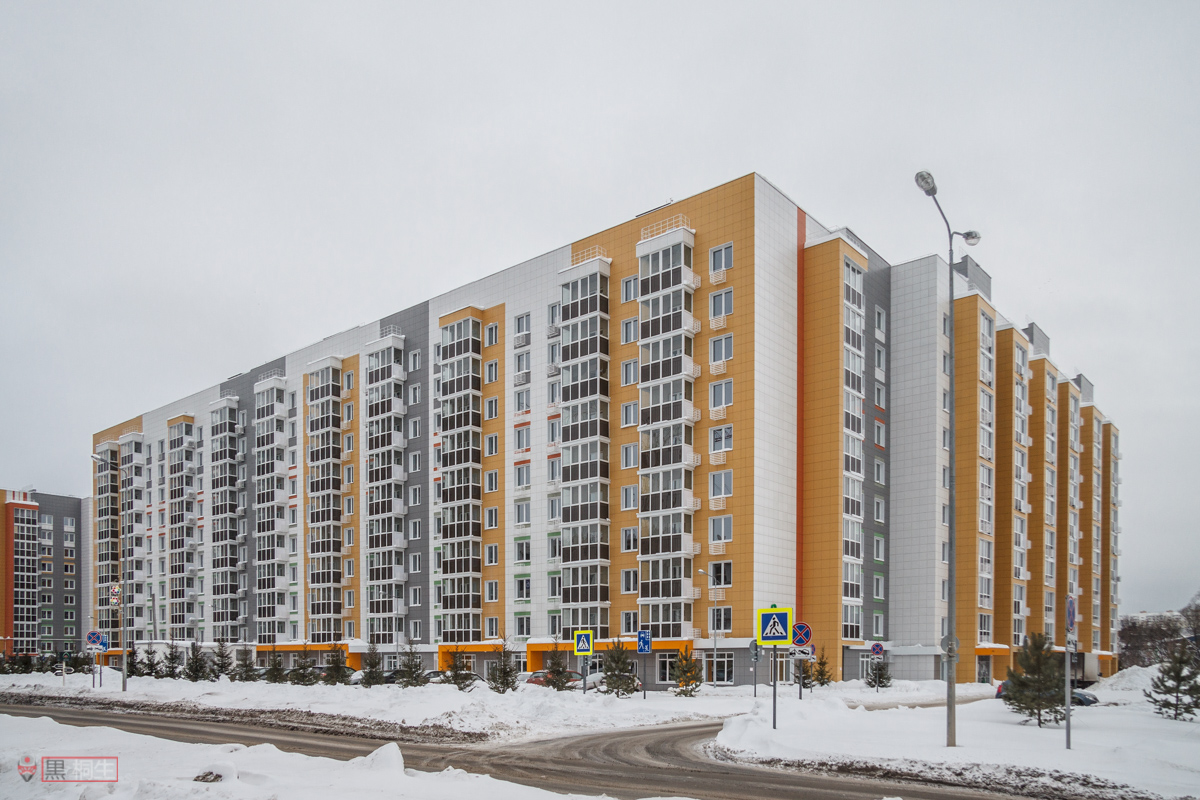Казань, Улица Азата Аббасова, 8