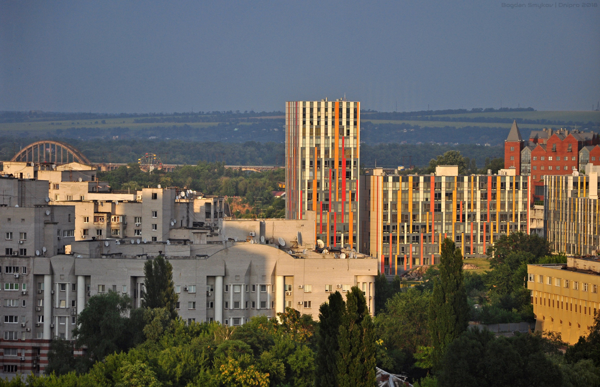 Dnipro, Сичеславская набережная, 45