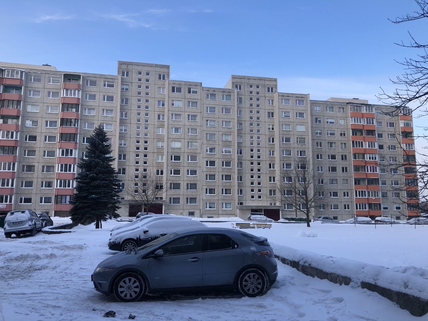 Таллин, Linnamäe tee, 81; Linnamäe tee, 83; Linnamäe tee, 79
