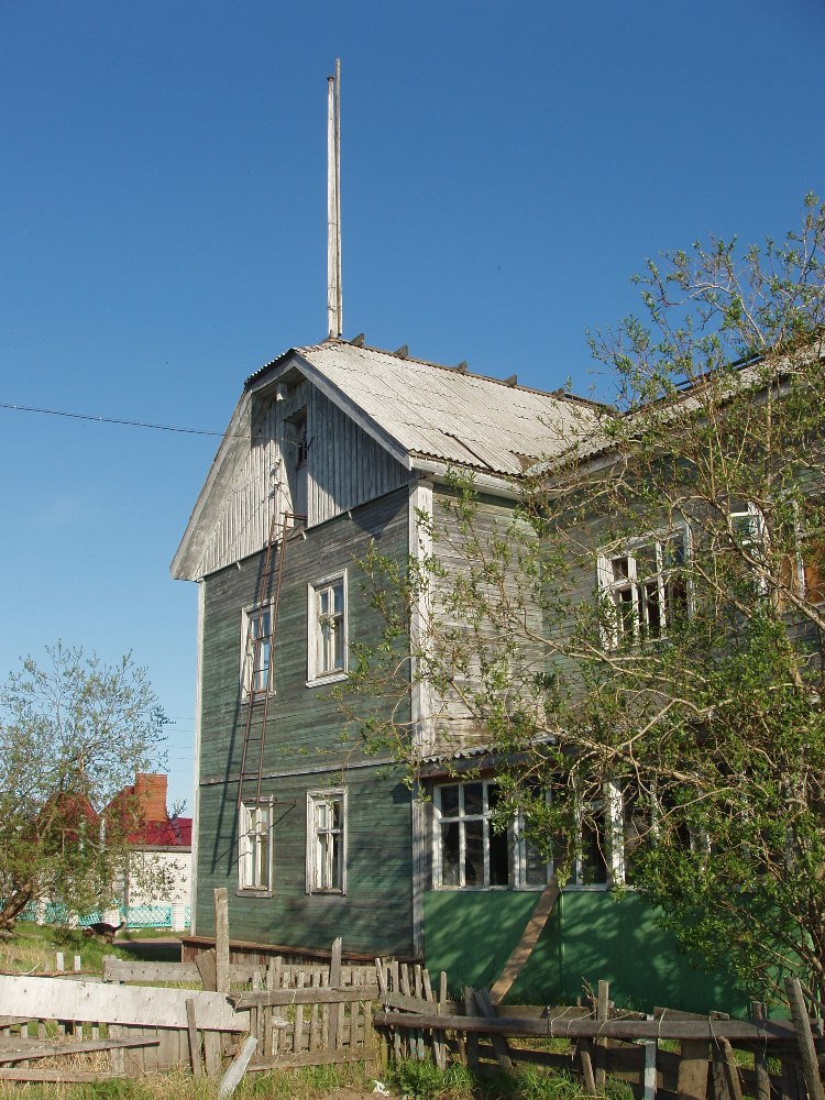 Naryan-Mar, Улица Сапрыгина, 9
