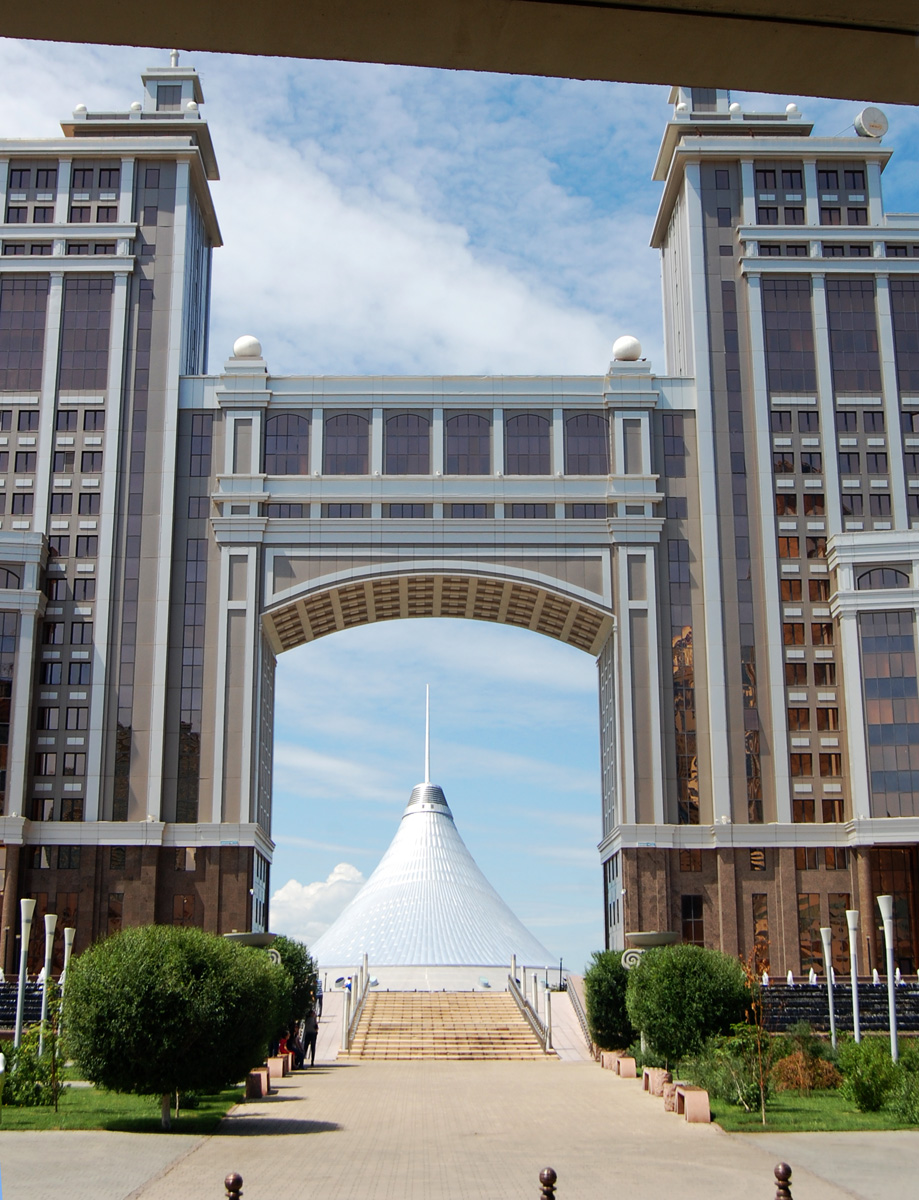 Astana, Проспект Туран, 37; Проспект Кабанбай батыра, 19 блок A; Проспект Кабанбай батыра, 19 блок B