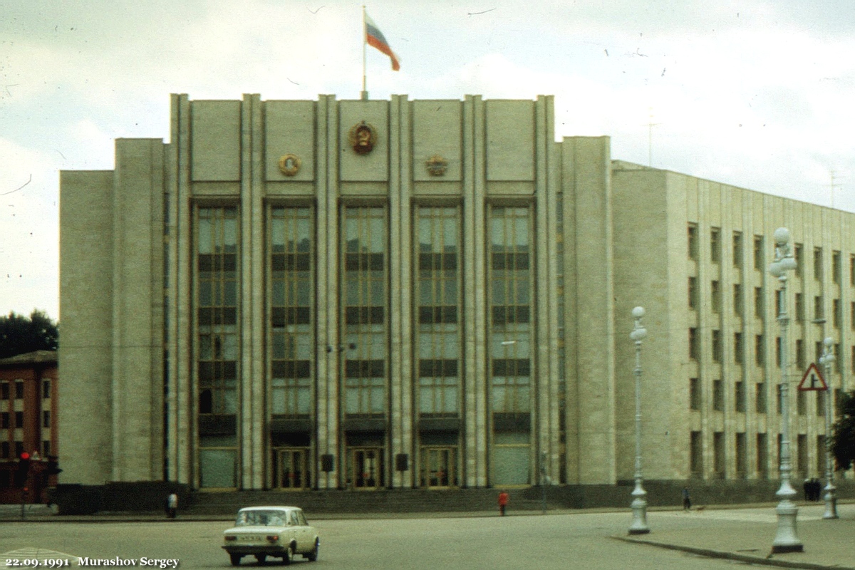 Санкт-Петербург, Суворовский проспект, 67