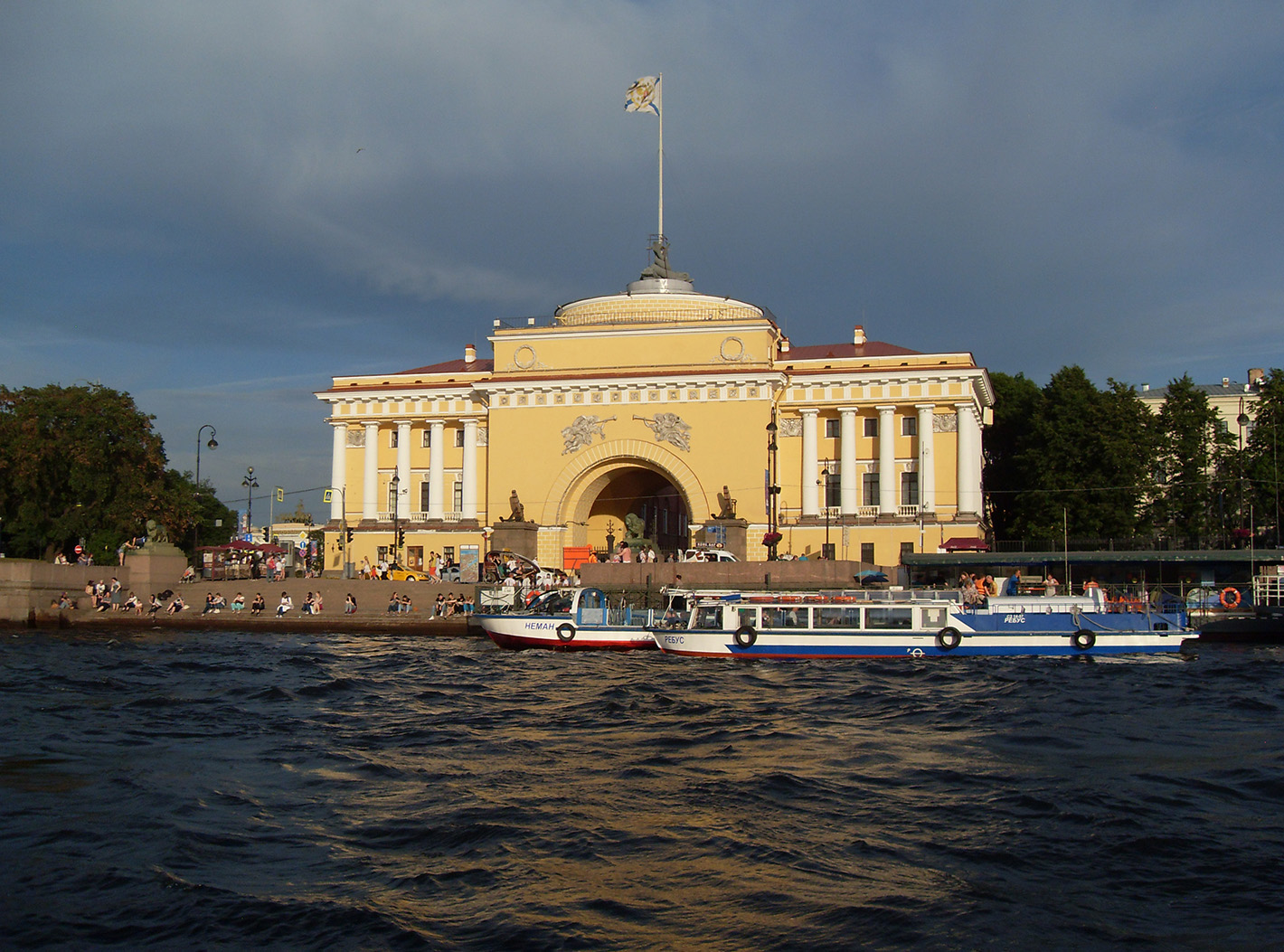 Peterburi, Адмиралтейский проезд, 1