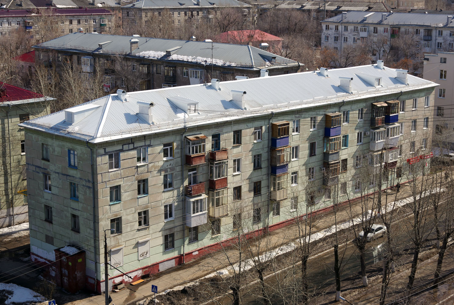 Novokuybyshevsk, Улица Пирогова, 6