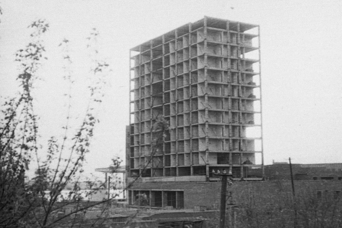 Омск, Улица Броз Тито, 2