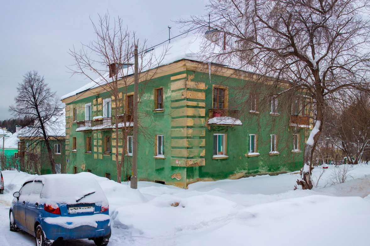 Новоуральск, Улица Белинского, 4