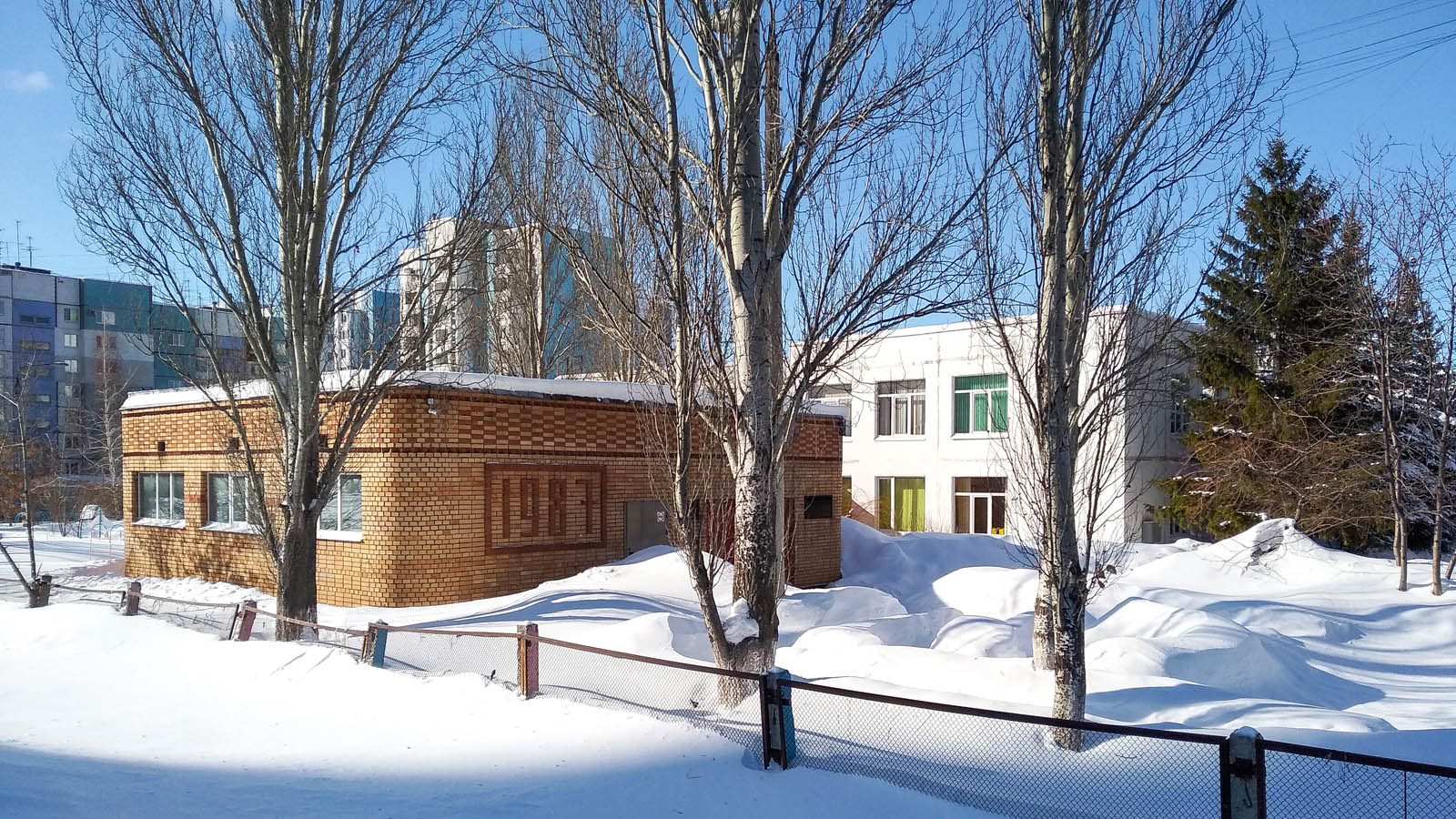 Самара, Ново-Садовая улица, 365А (детсад); Ново-Садовая улица, 365А (бассейн)