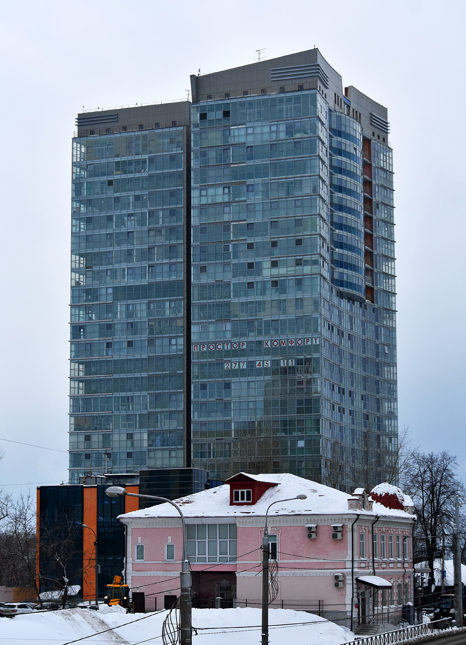 Пермь, Монастырская улица, 42А; Улица Окулова, 18; Монастырская улица, 83 / улица Попова, 7