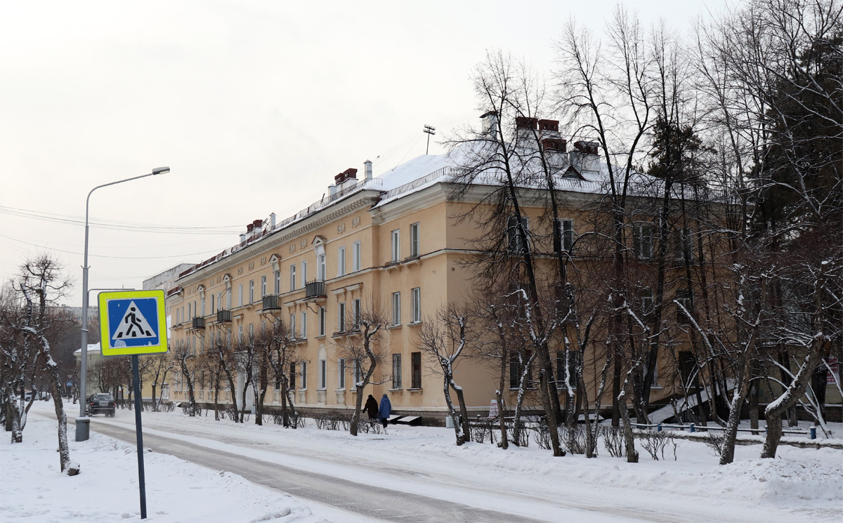 Железногорск, Школьная улица, 32