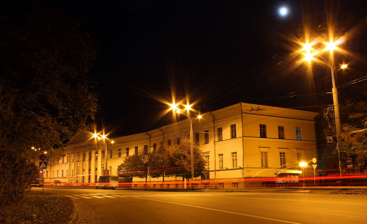 Полтава, улица Соборности, 33