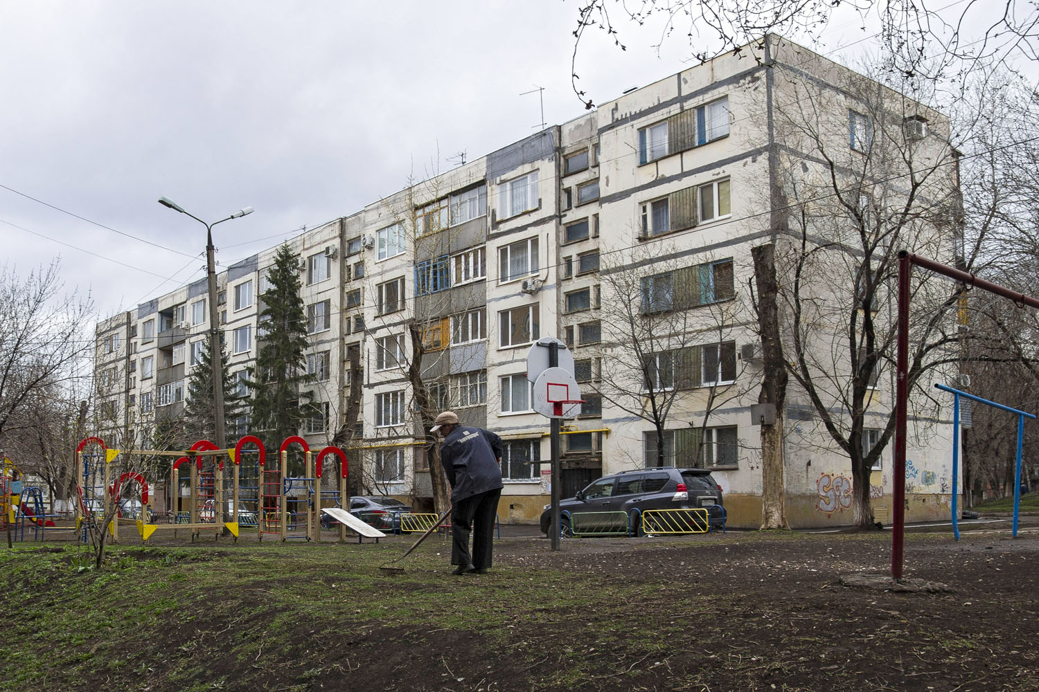Novokuybyshevsk, Улица Дзержинского, 46