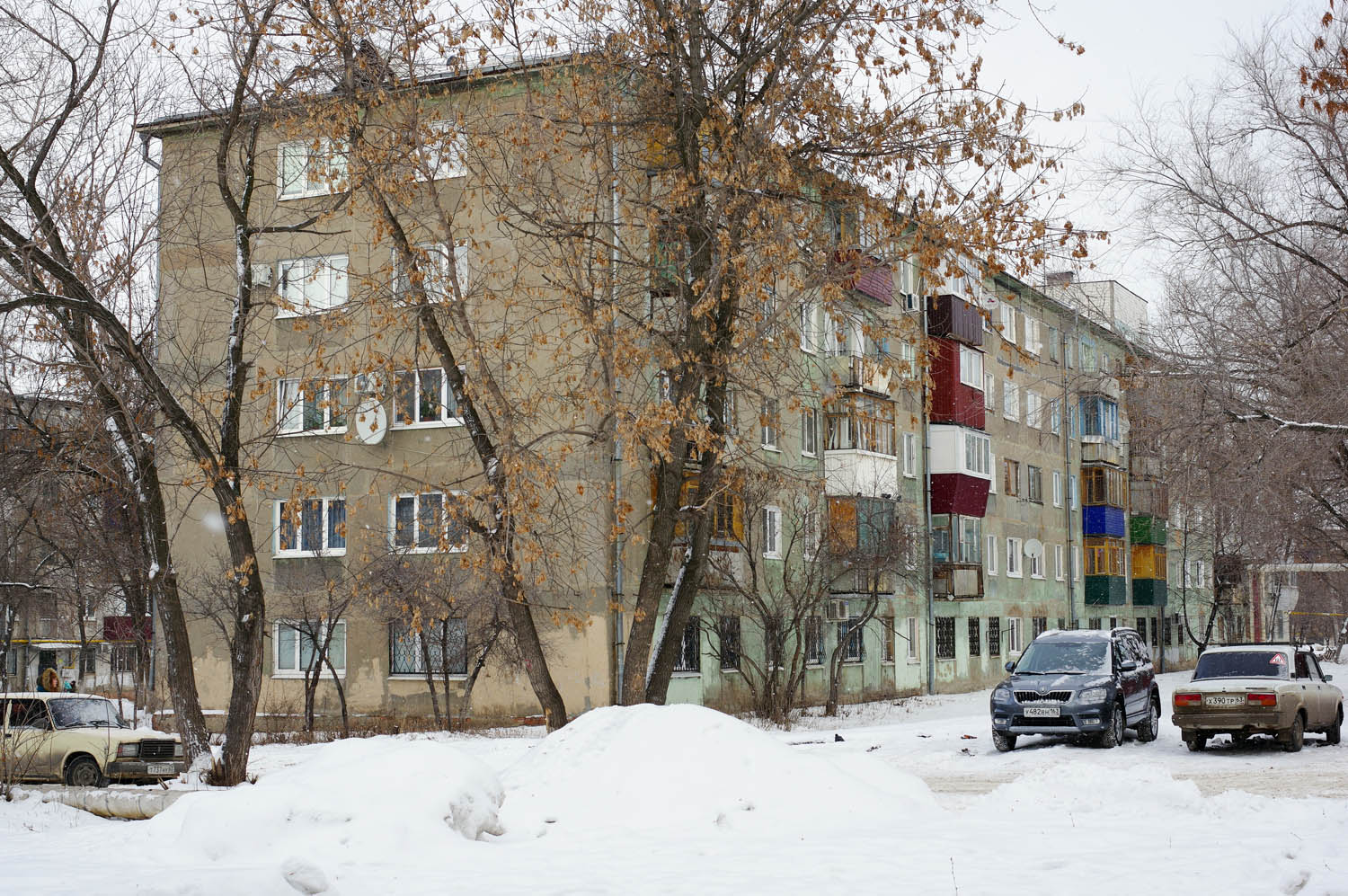 Novokuybyshevsk, Улица Пирогова, 16А