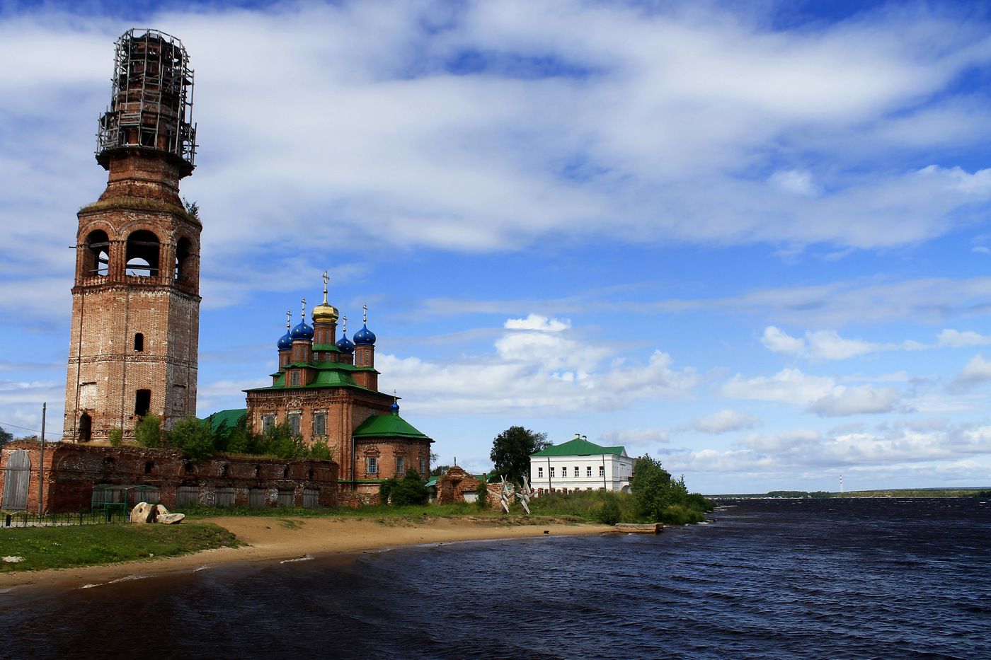 Usolye, Спасская улица, 12*; Спасская улица, 12; Спасская улица, 14. Please create new gallery