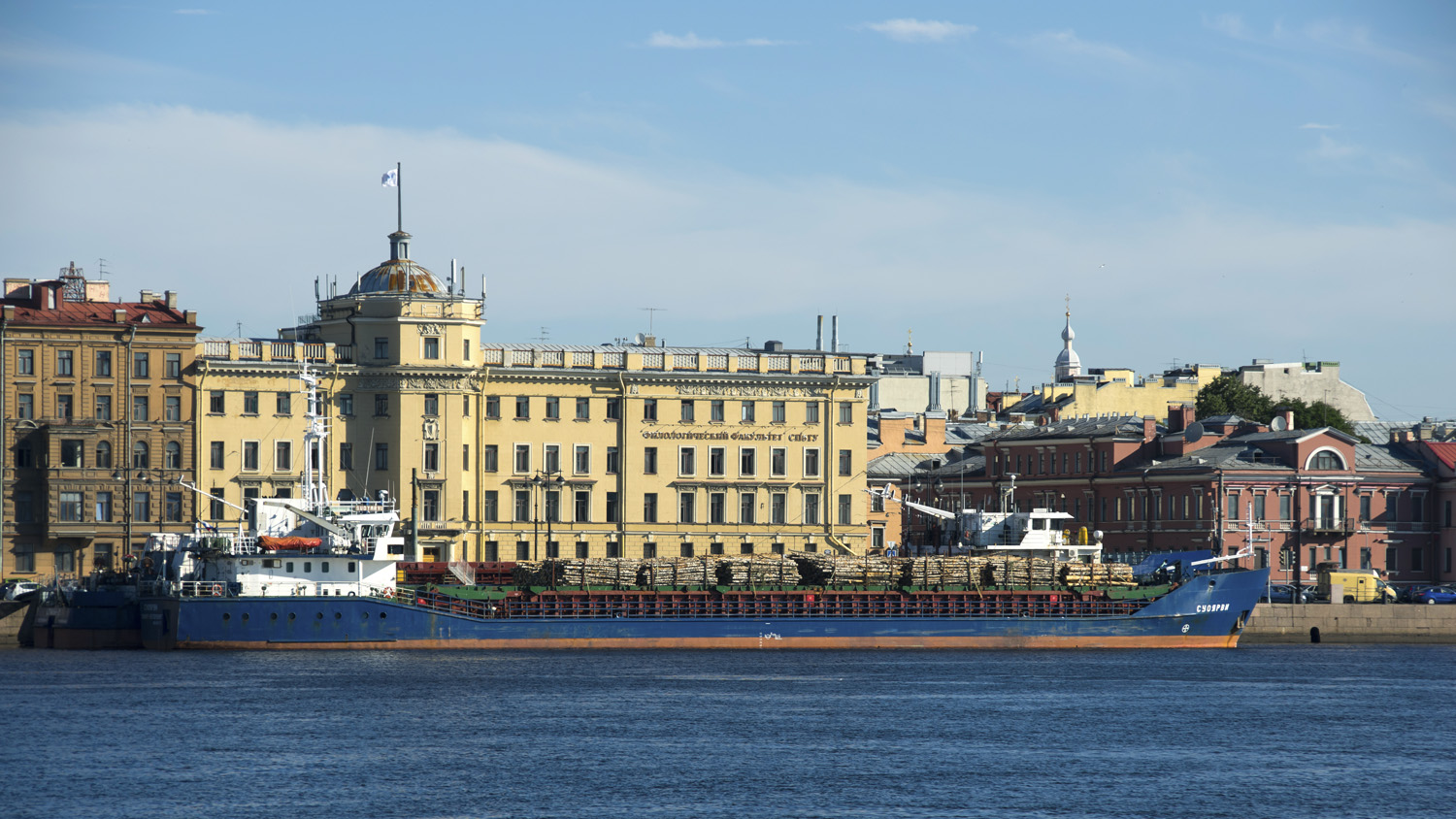 Saint Petersburg, Набережная Лейтенанта Шмидта, 11