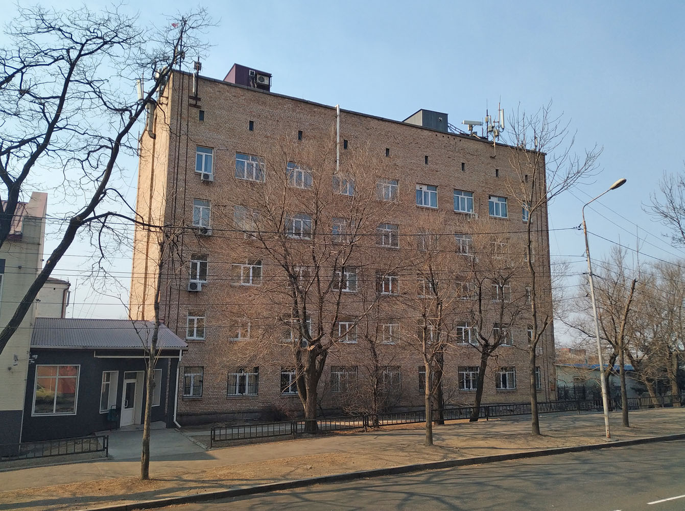 Владивосток, Уткинская улица, 36
