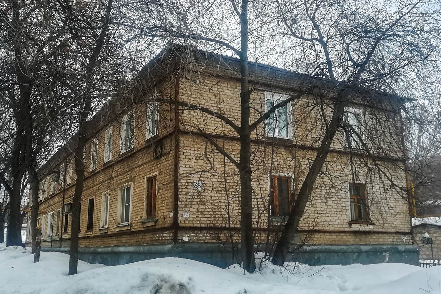 Samara, Проспект Юных Пионеров, 36а