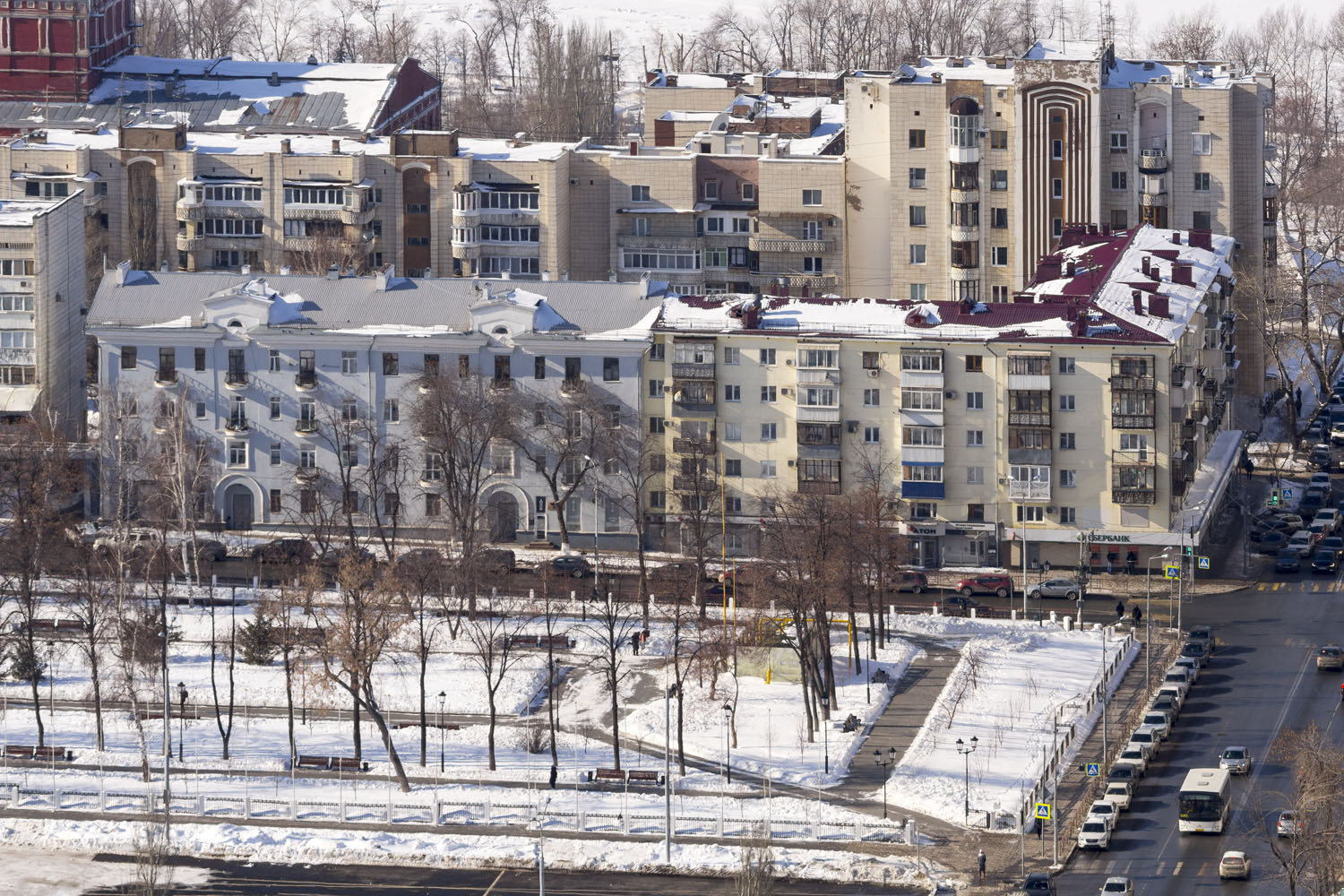 Самара, Чапаевская улица, 200; Вилоновская улица, 1; Чапаевская улица, 206; Вилоновская улица, 13 / Чапаевская улица, 208