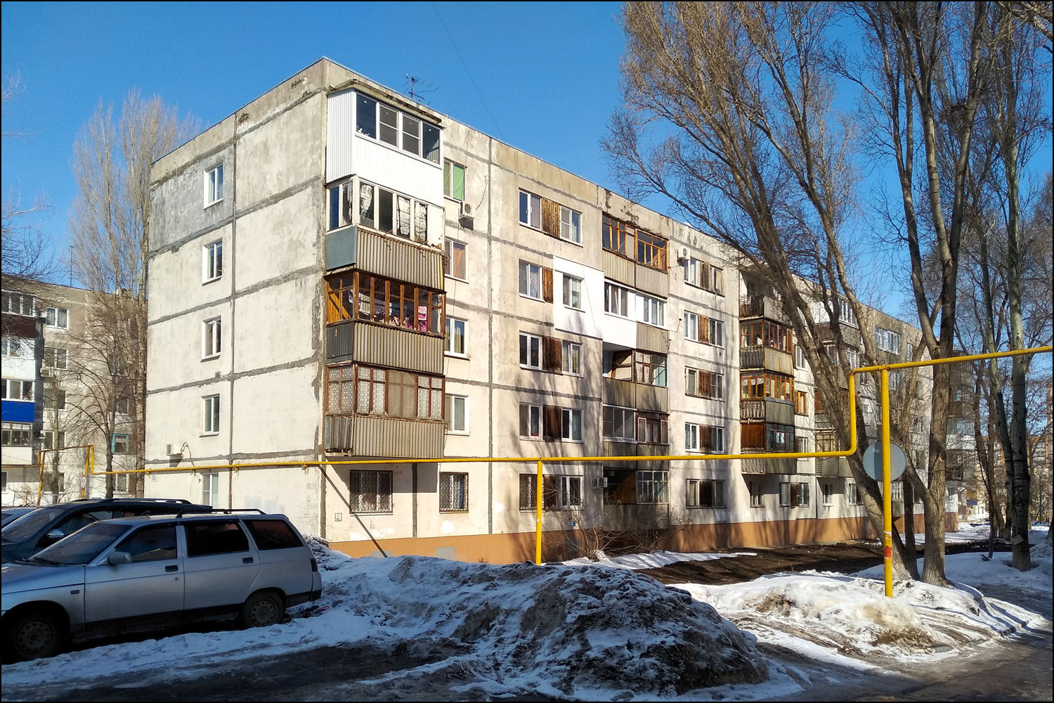 Новокуйбышевск, Улица Дзержинского, 38Б