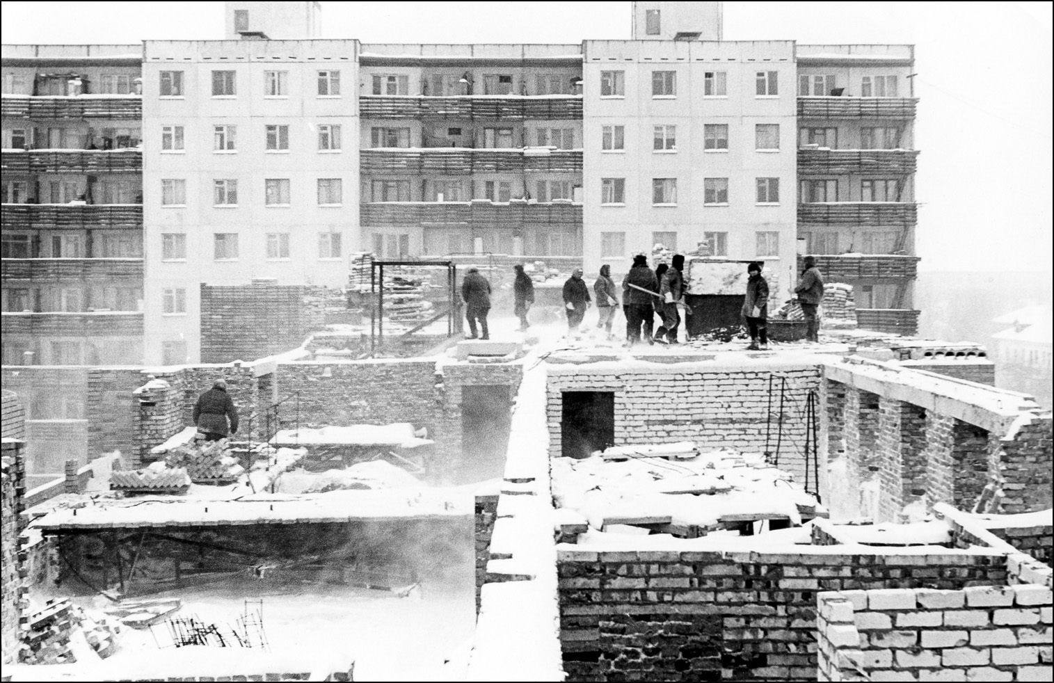 Novokuybyshevsk, Улица Дзержинского, 36 (пп. 3-4)