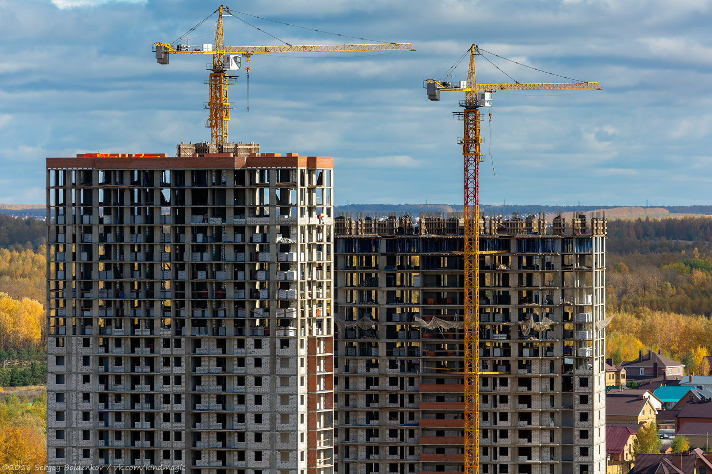 Казань, Улица Братьев Батталовых, 20 корп. 2; Улица Братьев Батталовых, 20 корп. 1