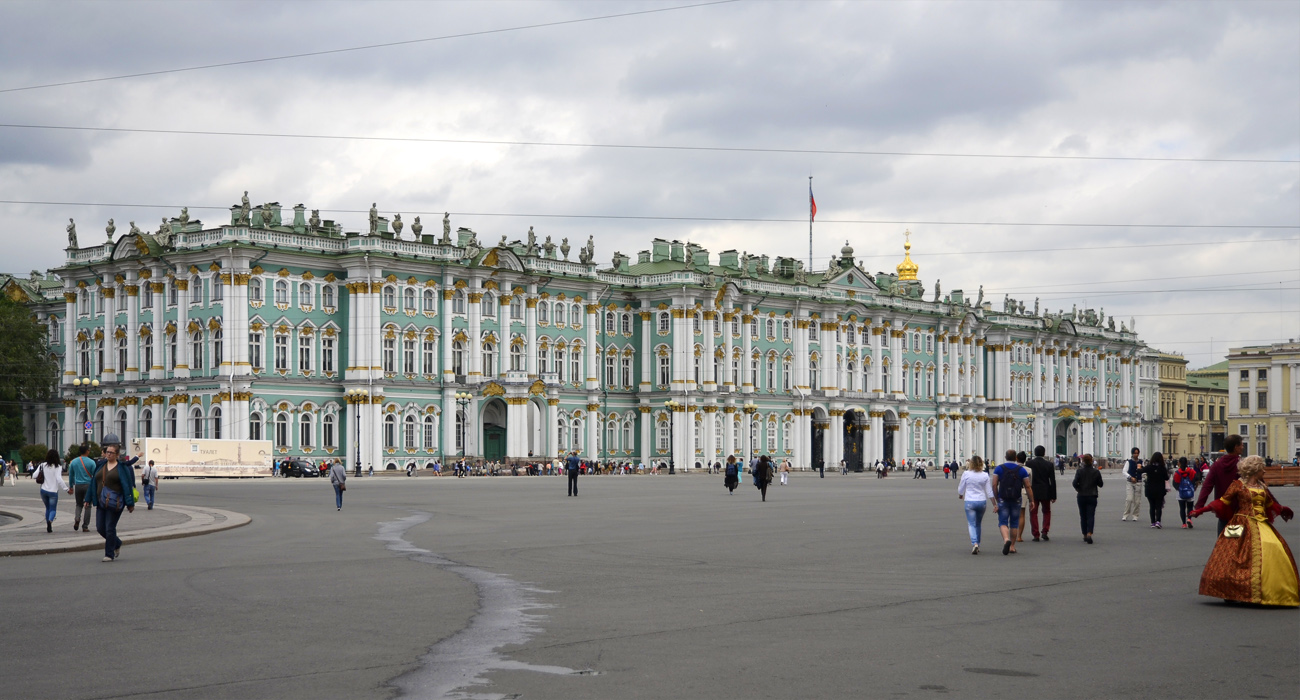 Petersburg, Дворцовая набережная, 38