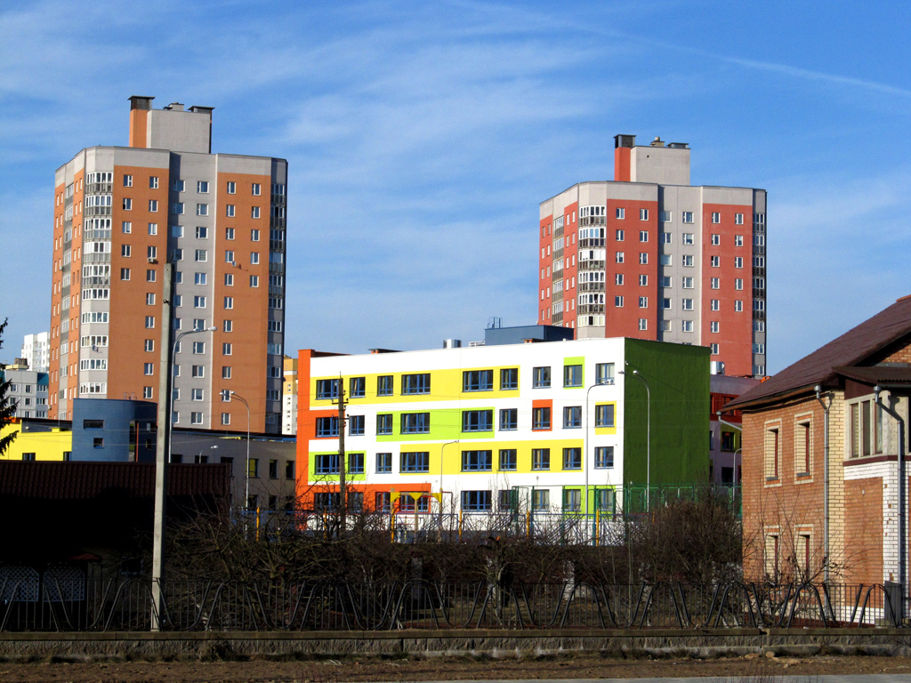 Минск, Улица Юрия Семеняко, 38