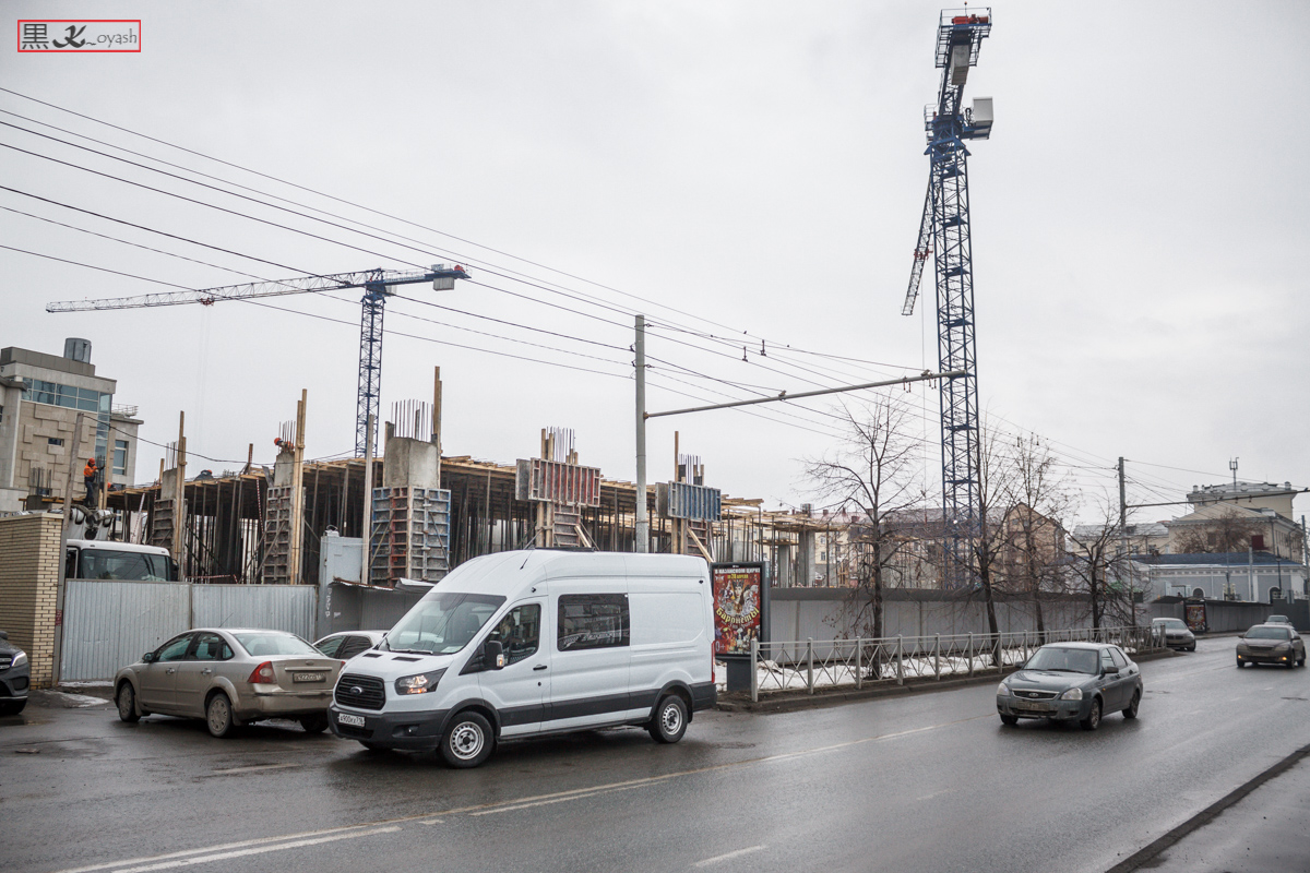 Казань, Право-Булачная улица, 51 / Университетская улица, 1