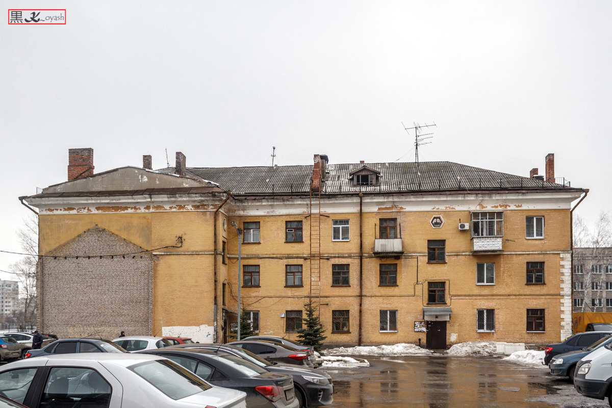 Казань, Ленинградская улица, 31 / Беломорская улица, 1