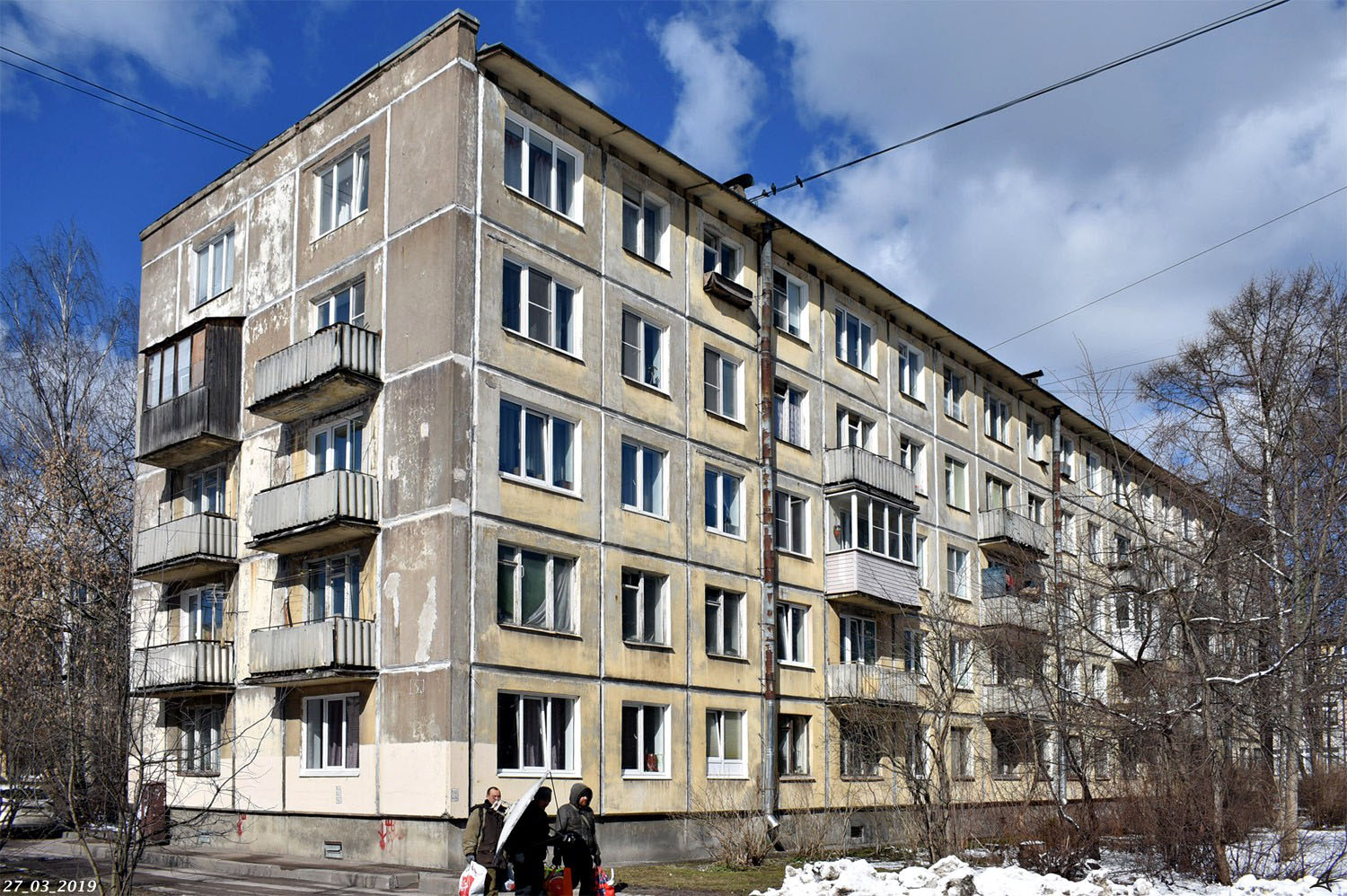 Санкт-Пецярбург, Улица Федосеенко, 33