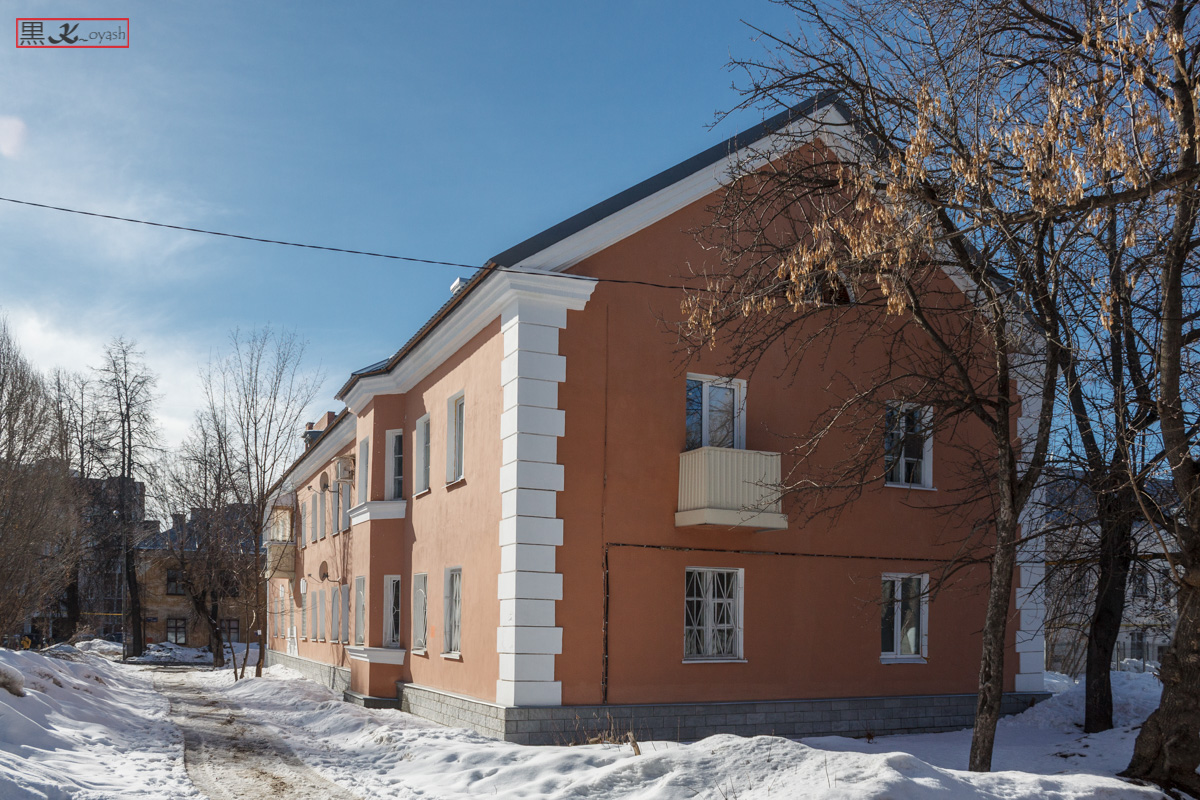 Kaasan, Пионерская улица, 1 / Улица Заря, 12