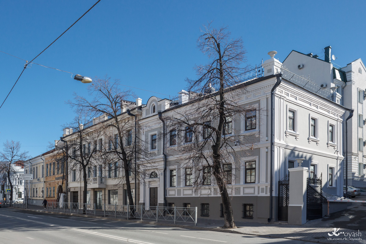 Казань, Улица Лобачевского, 10А; Улица Карла Маркса, 32 / Улица Лобачевского, 12; Улица Лобачевского, 10 лит А