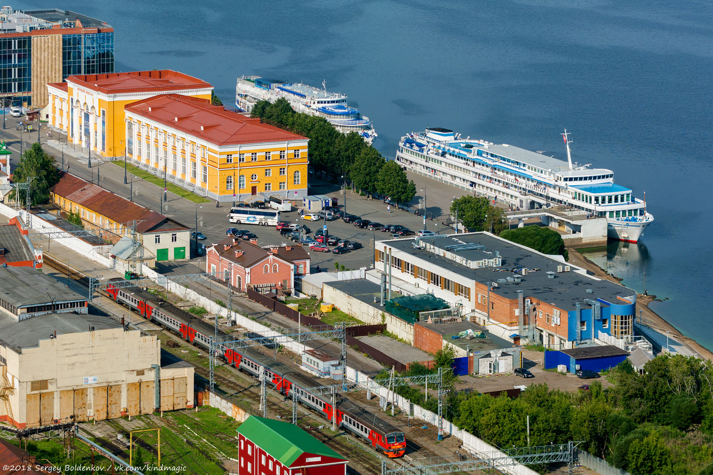 Пермь, Монастырская улица, 2Б корп. 1; Монастырская улица, 2; Монастырская улица, 2; Монастырская улица, 3; Монастырская улица, 3А лит. Б. Пермь — Панорамы