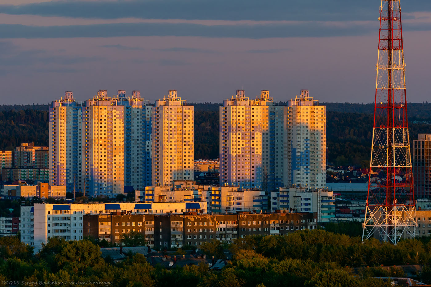 Perm, Улица Грибоедова, 72; Уинская улица, 35; Уинская улица, 41; Уинская улица, 43; Уинская улица, 33; Уинская улица, 31; Уинская улица, 37; Уинская улица, 29; Улица Тургенева, 35; Улица Тургенева, 35А; Улица Макаренко, 19/1; Улица Макаренко, 19/2; Улица Макаренко, 19/3